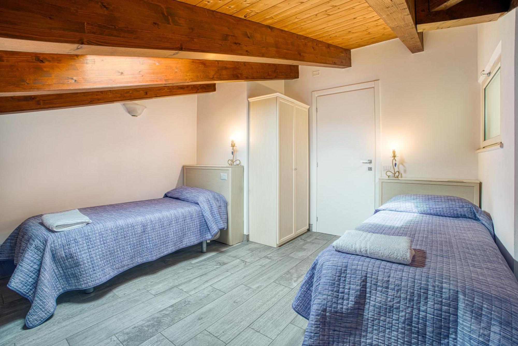 Casavacanzelemore - Casa Zoe Valfabbrica Buitenkant foto