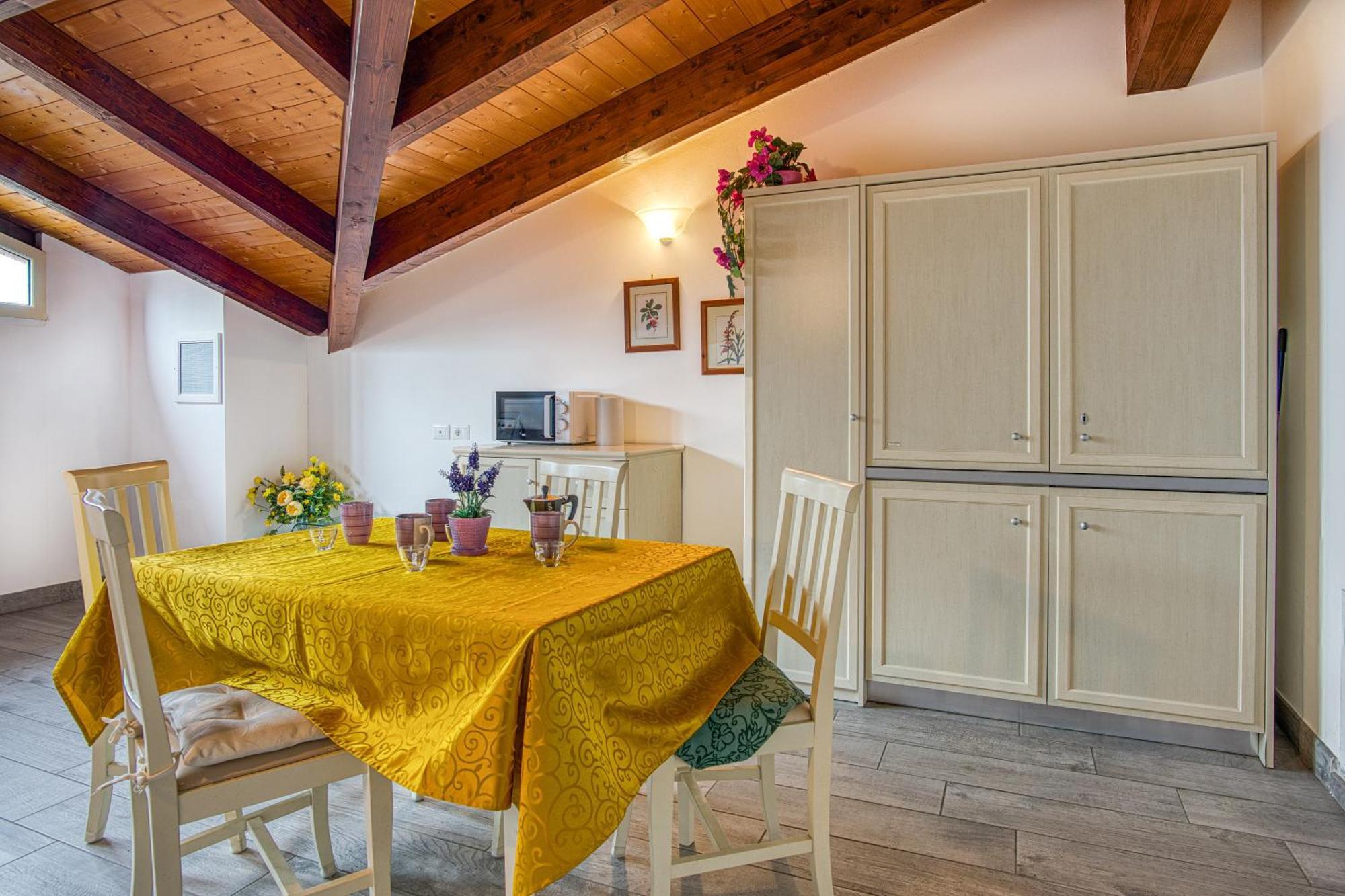 Casavacanzelemore - Casa Zoe Valfabbrica Buitenkant foto